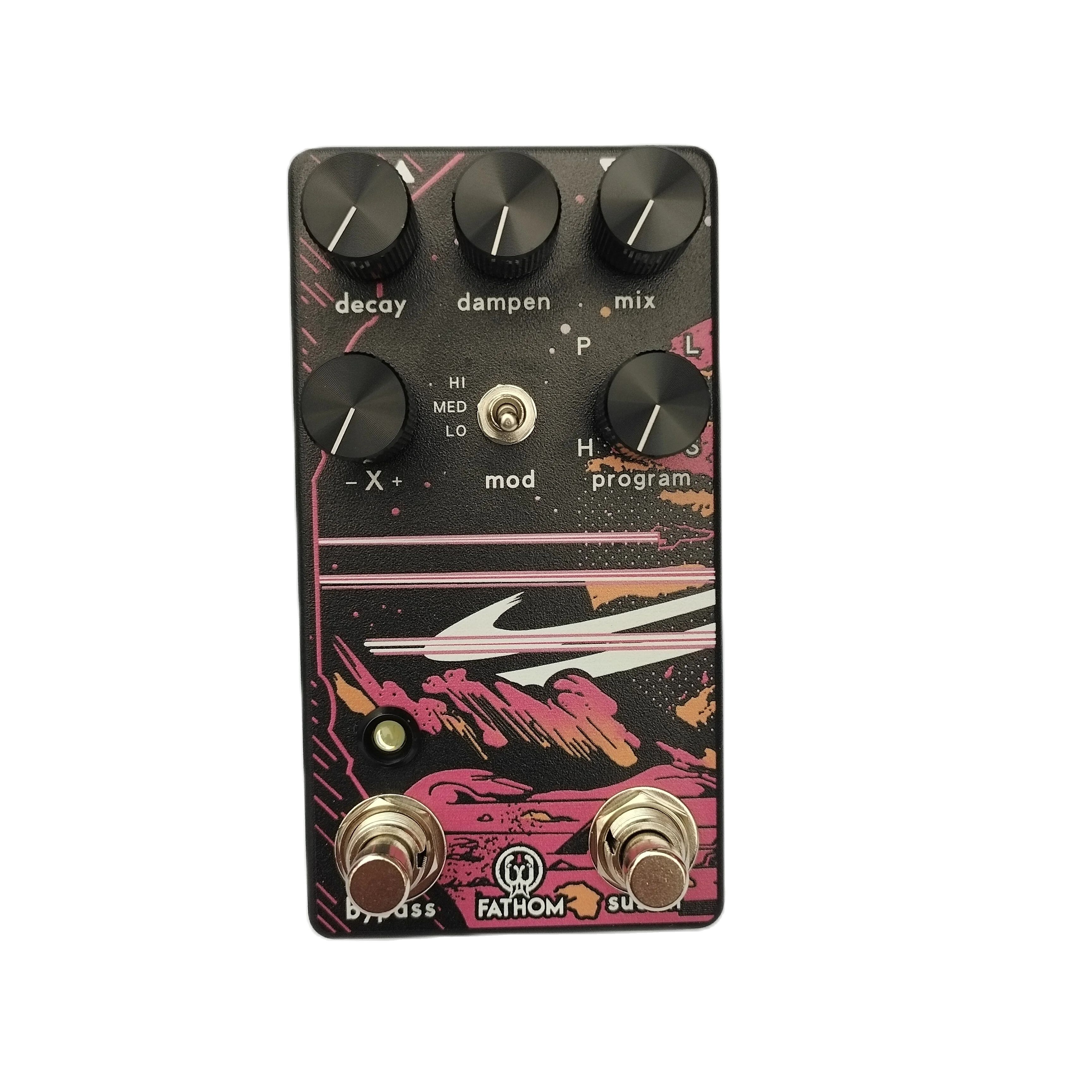 Xiao 1:1 Pedals Walrus Audio Fathom Multi Reverb and Arp-87 Delay