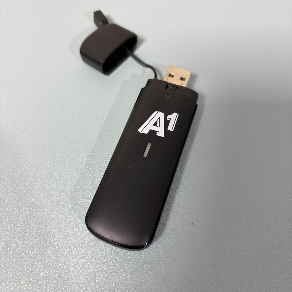 ZTE MF833V USB 동글, 150 Mbps 무선 4G LTE 모뎀, MF833 글로벌 범용