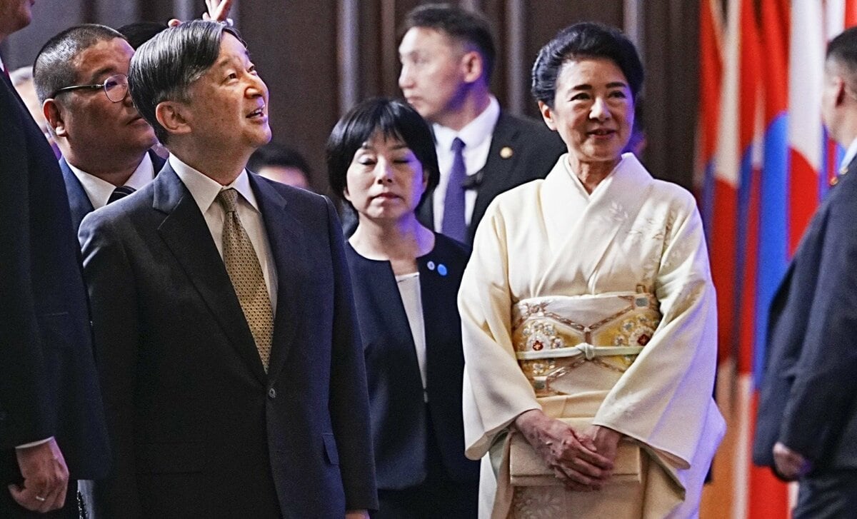 雅子さま モンゴルの大草原に映えた「絞り染め」のジャケット 晩餐会は