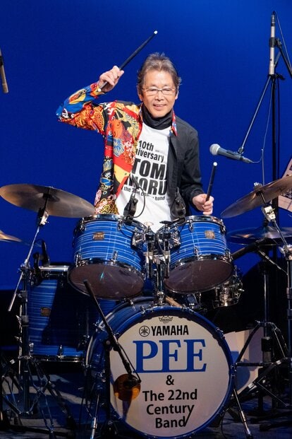 写真・図版（1枚目）| 〈ジュリーお誕生日76歳に〉沢田研二はよく飲み