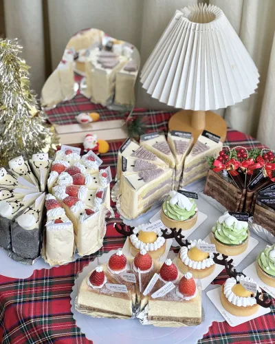 Christmas Slice Cakes【圣诞切片蛋糕】 - Afters Pastry