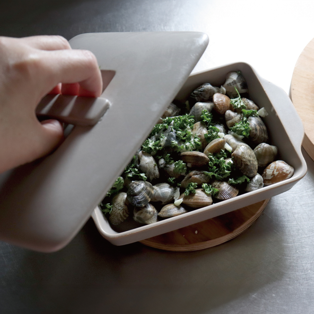 美濃焼 | ベイクパン S 耐熱陶器の蓋付きグリルプレート SALIU The