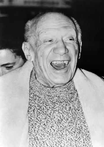 本物のピカソが100ユーロで？ユネスコ公認チャリティーくじ 写真3枚