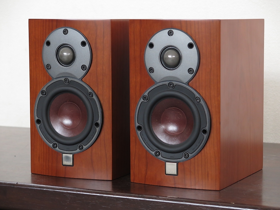 美品】ダリ DALI MENTOR MENUET CH スピーカー チェリー@23215 / 中古