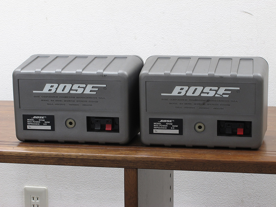 美品】 BOSE 101VM スピーカー ペア 元箱 ブラケット付 @33953 / 中古