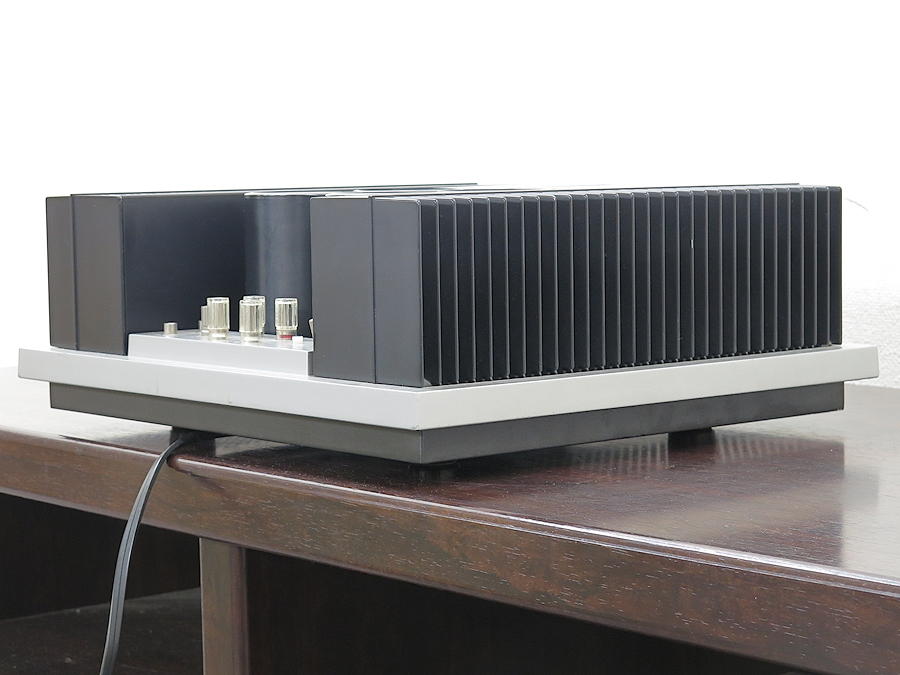 パイオニア Pioneer M-22 パワーアンプ Aクラス 元箱付 @34403 / 中古