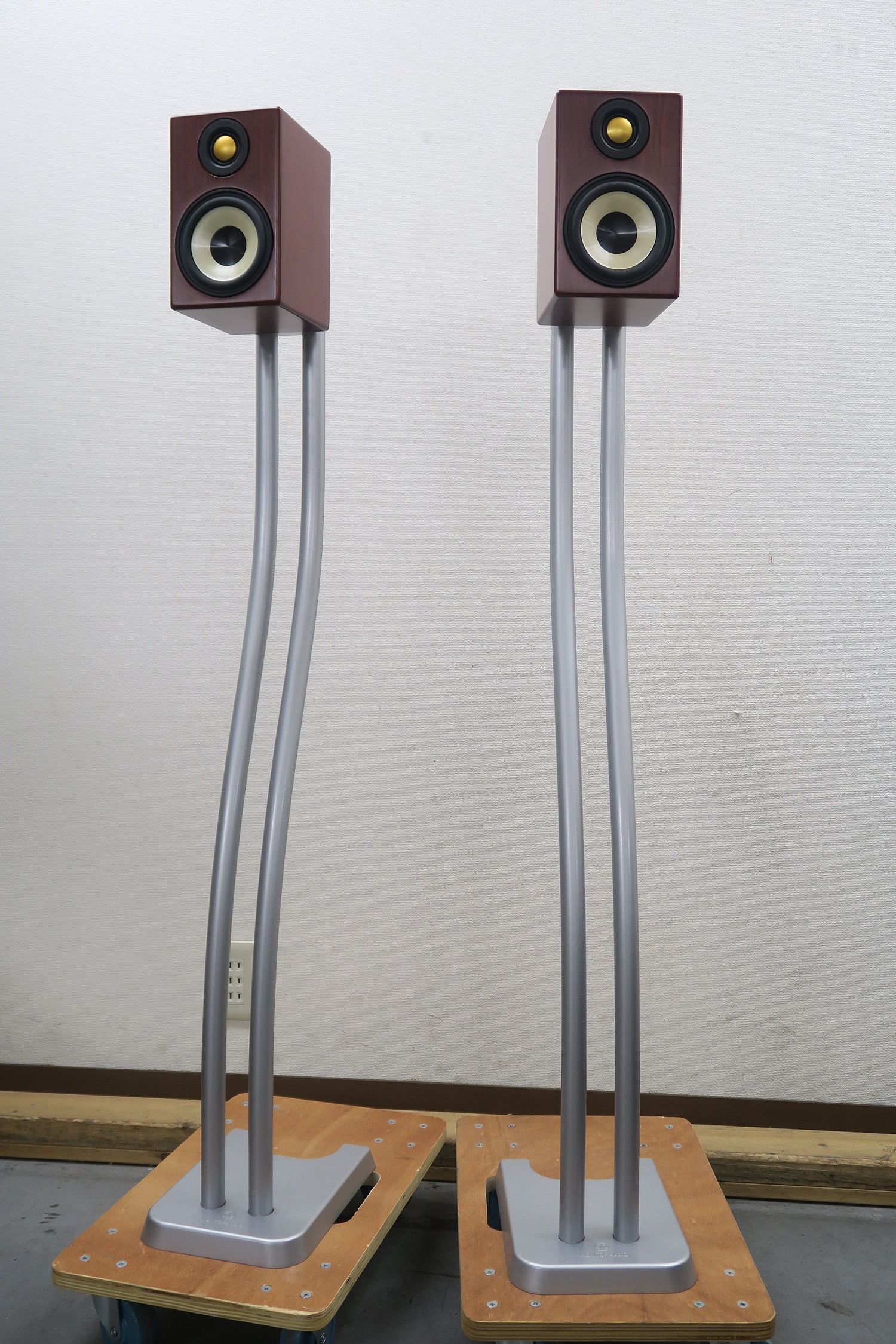 Monitor Audio Radius 90 スピーカーペア 専用スタンド付き@48376