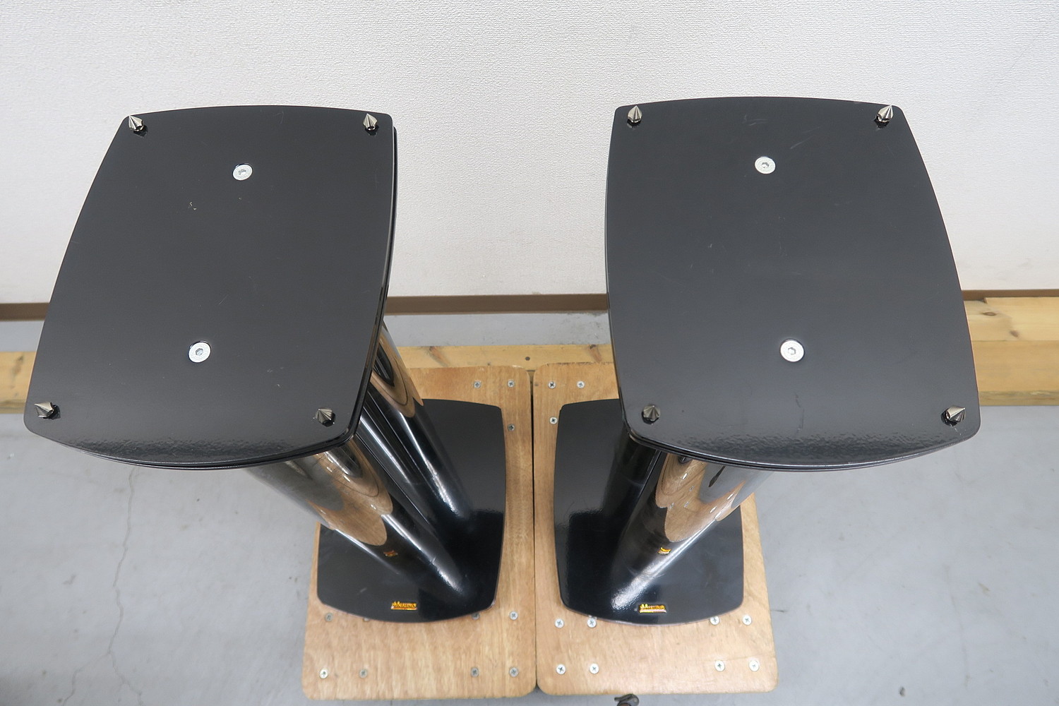 ディナウディオ DYNAUDIO Stand 4 スピーカースタンドペア @48648