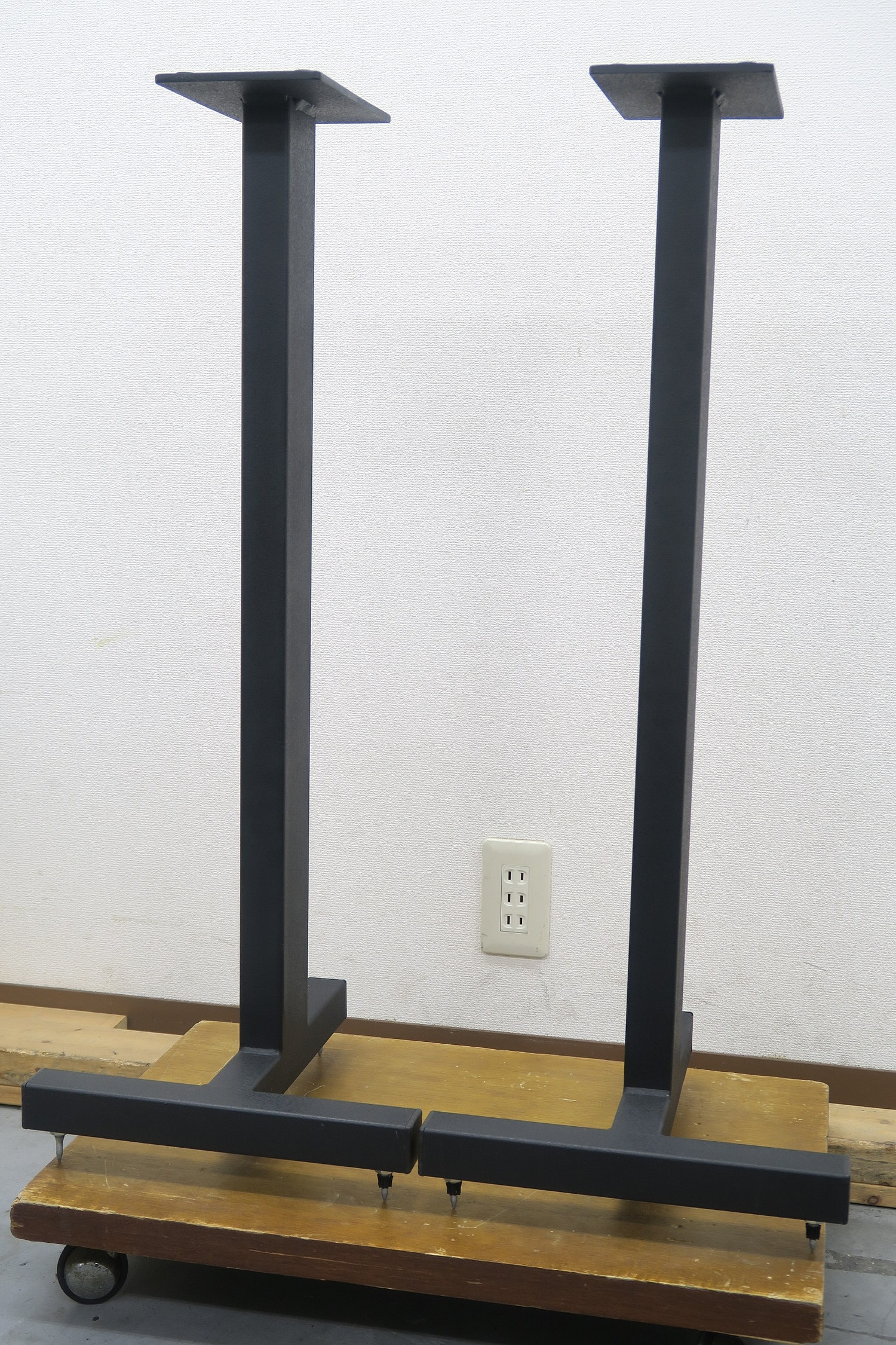 ダリ DALI スピーカースタンド 2台 SDA4.5 DALI ペア スピーカー ダリ