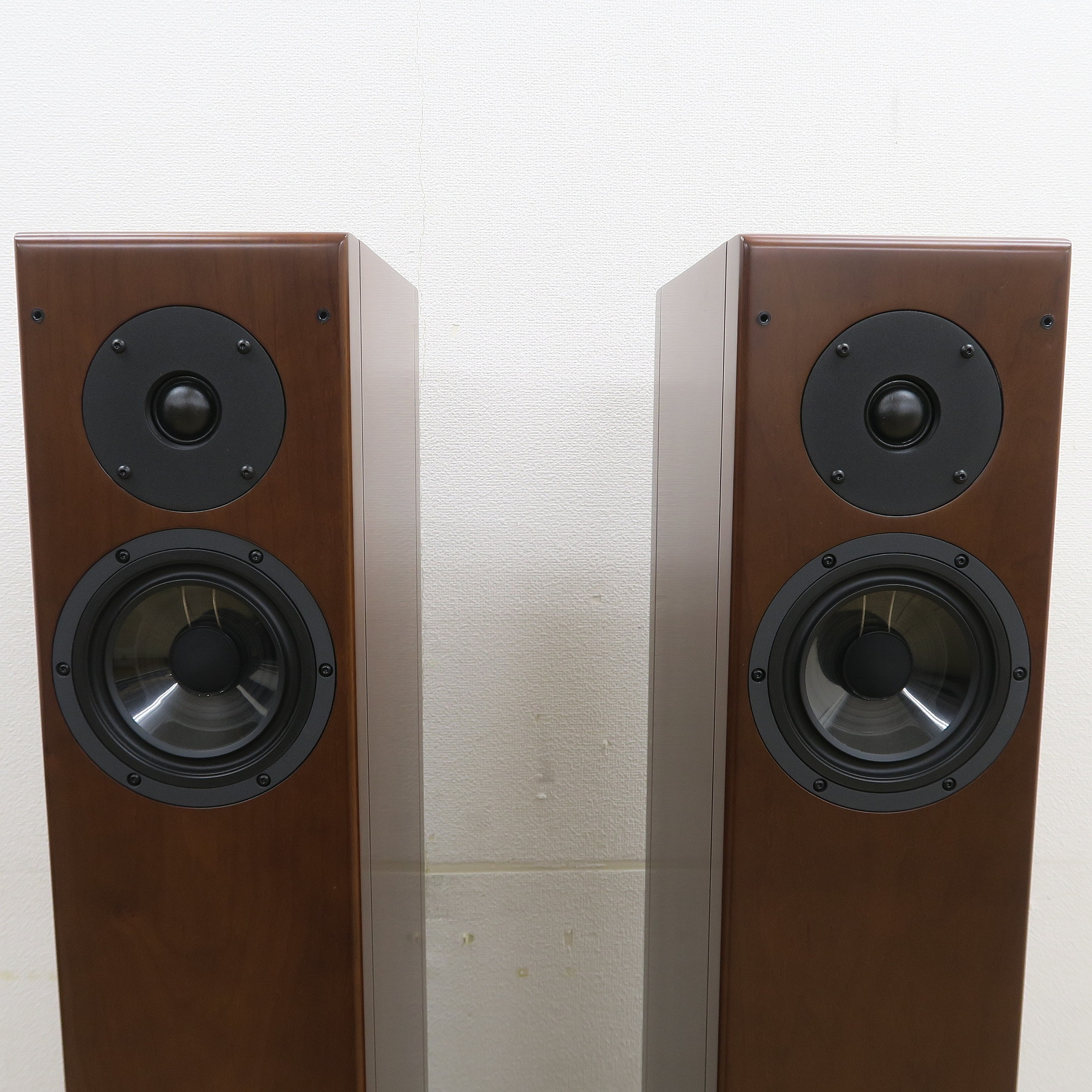 Bランク】Vienna acoustics BEETHOVEN Baby Grand Symphony Edition