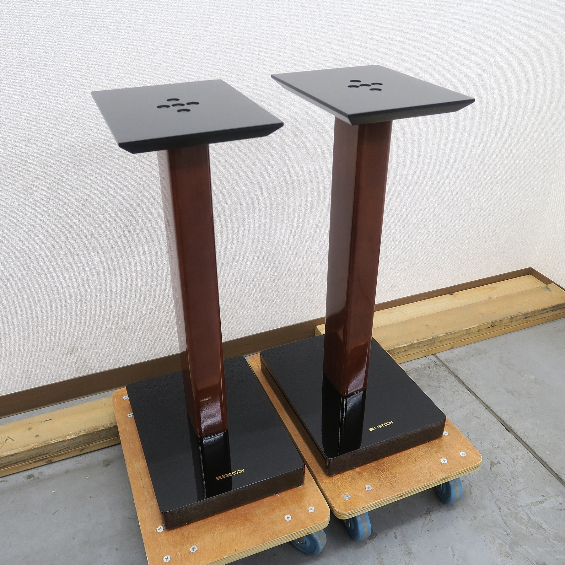 Sランク】クリプトン KRIPTON SD-5 スピーカースタンドペア @50423