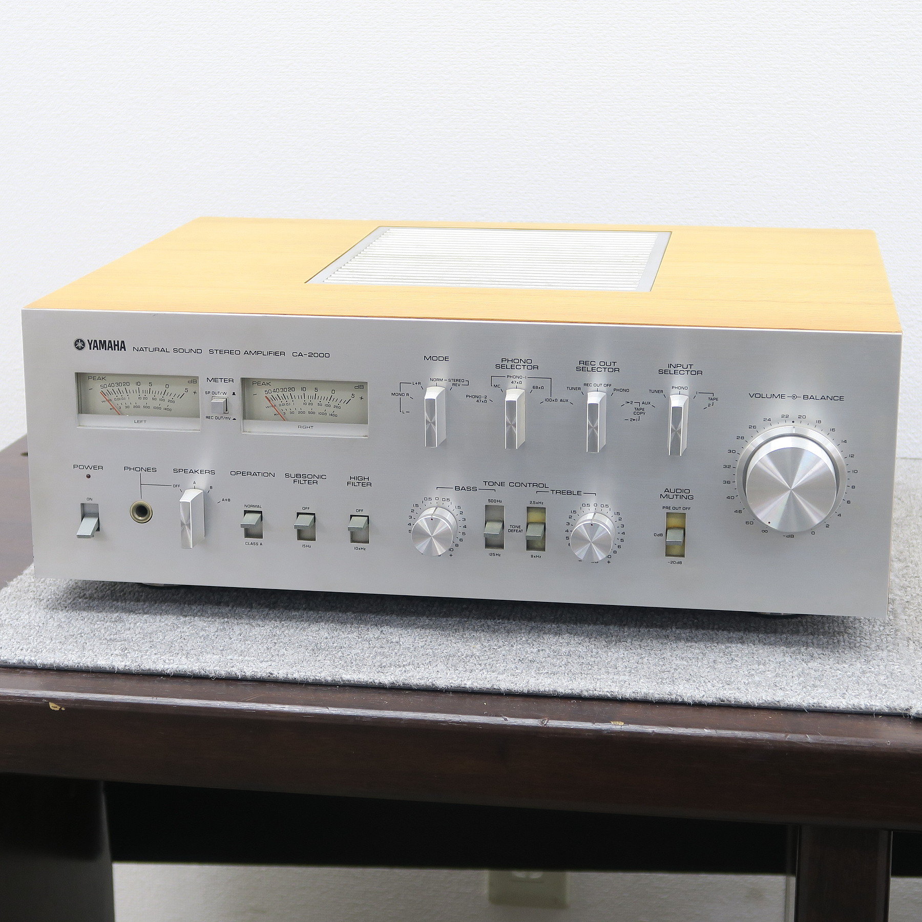 現状】ヤマハ YAMAHA CA-2000 プリメインアンプ @50757 / 中古