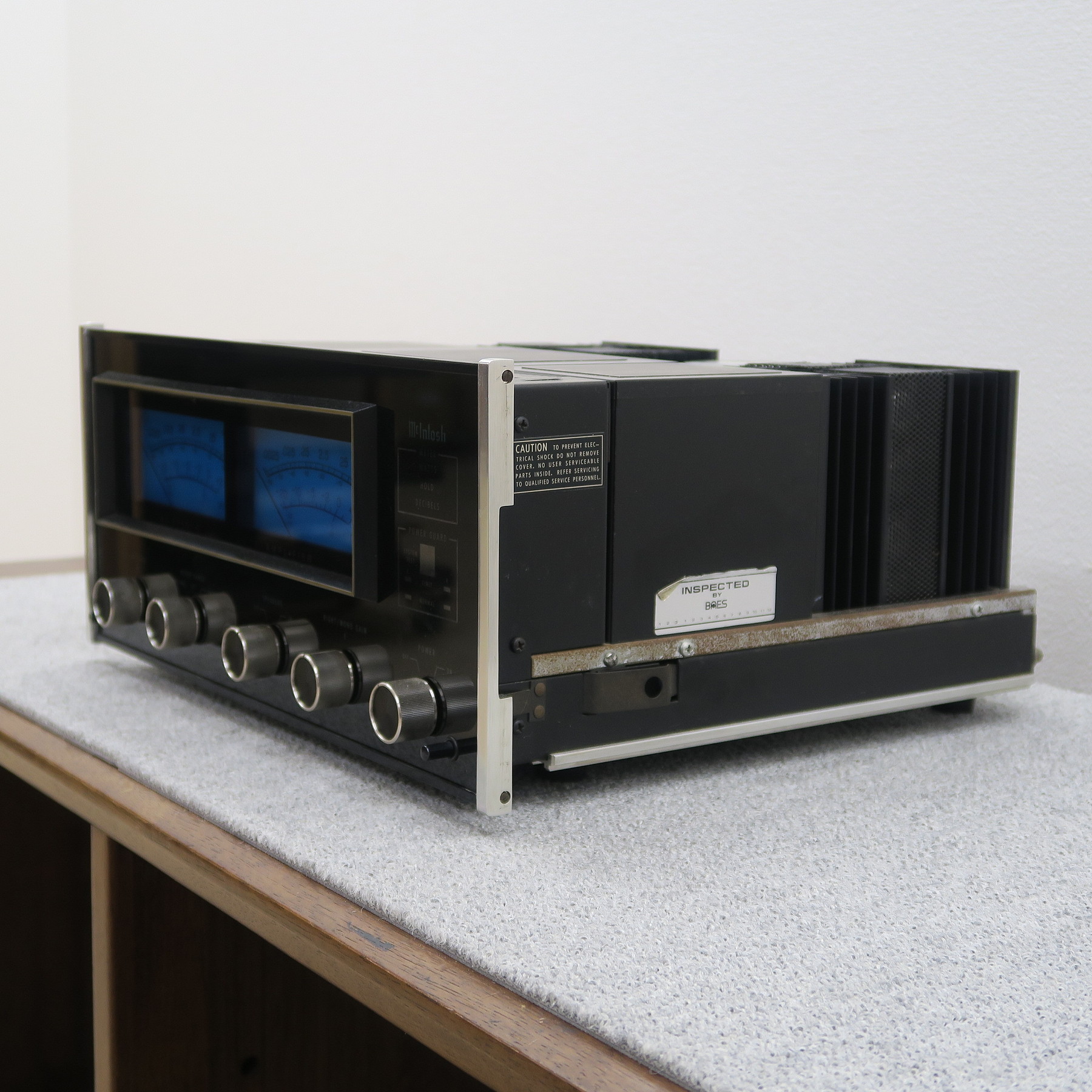 Bランク】マッキントッシュ Mcintosh MC2255 パワーアンプ @51037