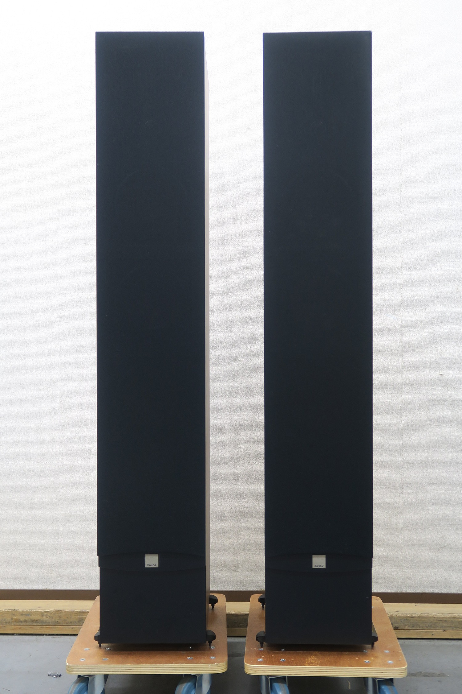 ダリ DALI IKON7 MK2 スピーカーペア @49199 / 中古オーディオ買取