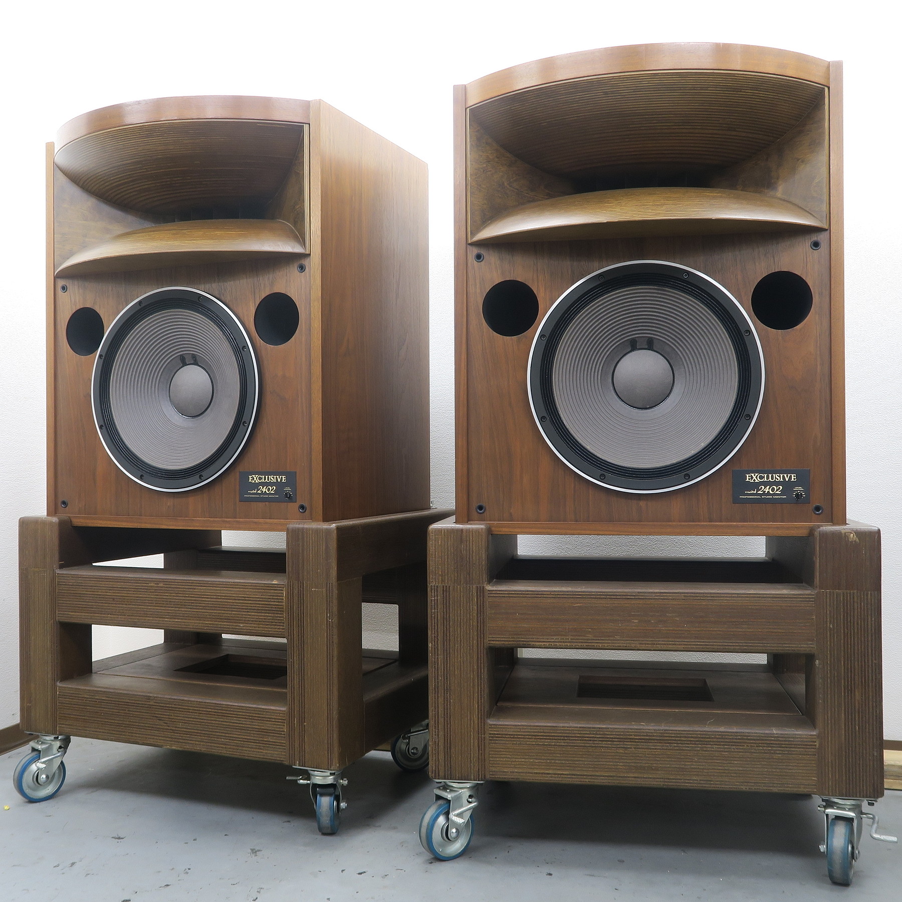 中古品】Heat Resistant スピーカー 木製 中古品】Heat Resistant