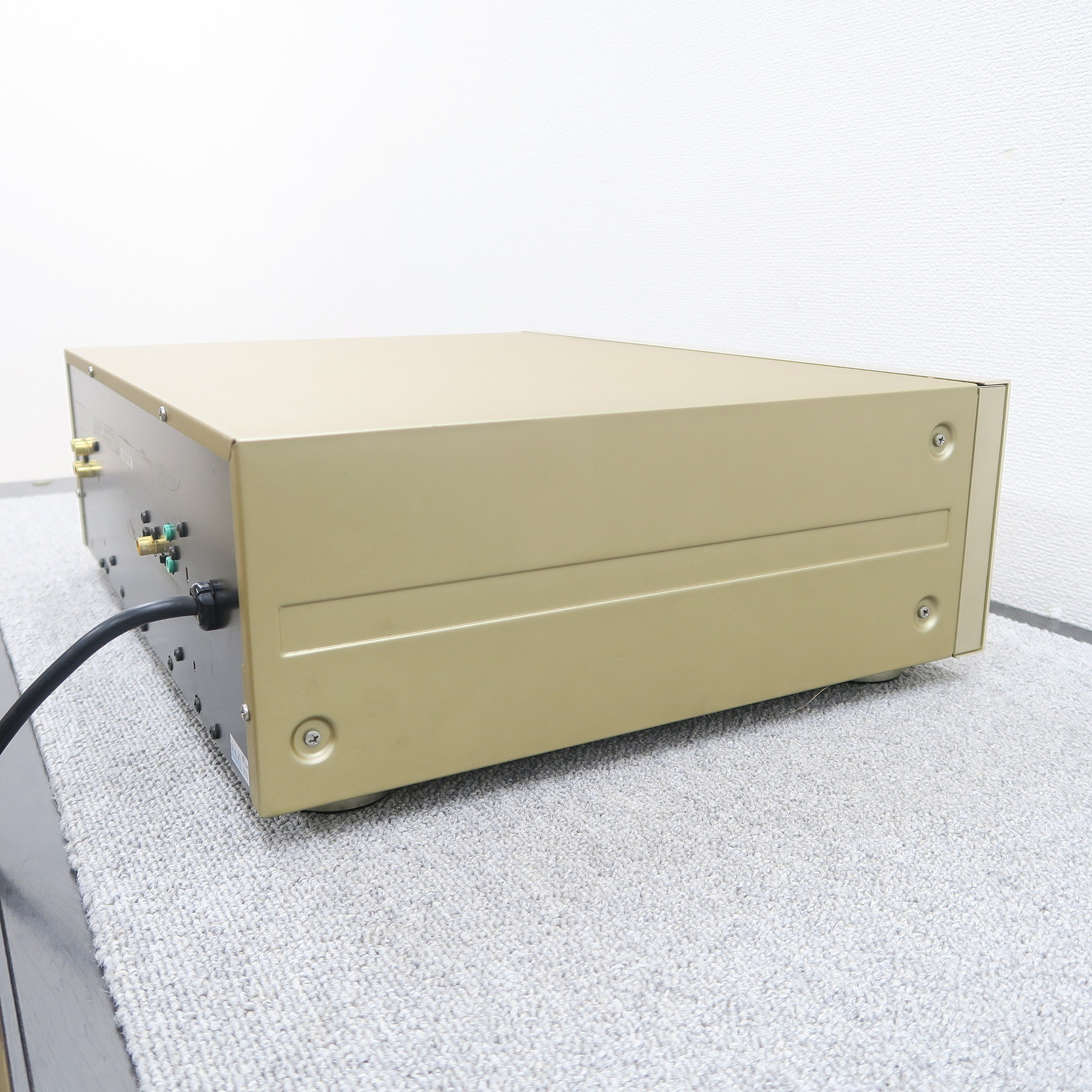 現状】ケンウッド KENWOOD DP-7090 CDデッキ @53254 / 中古オーディオ