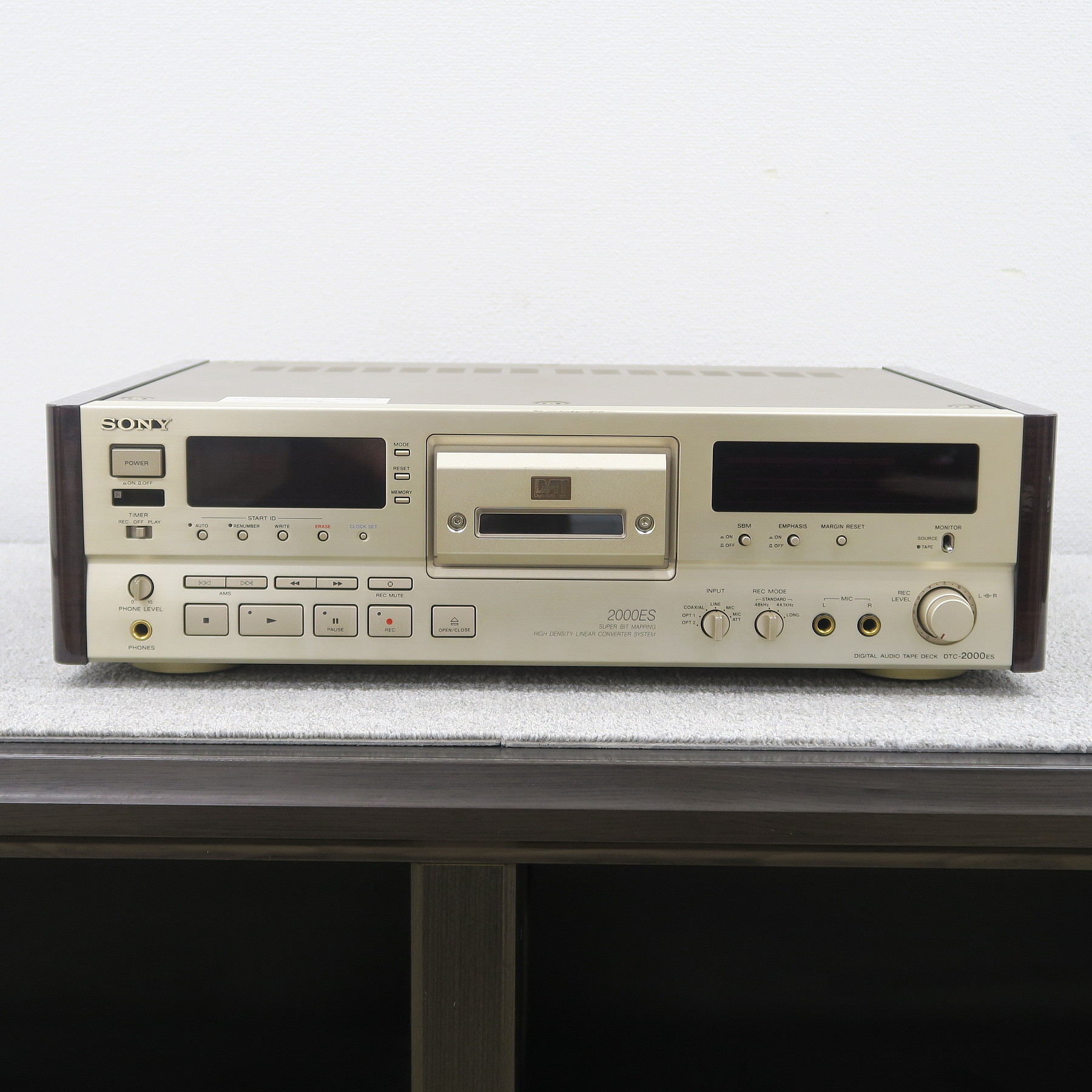 Aランク】ソニー SONY DTC-2000ES DATデッキ @52368 / 中古オーディオ