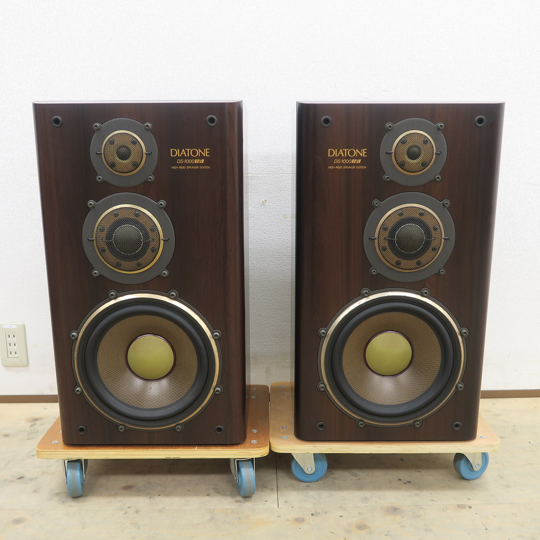 Aランク】DIATONE DS-1000HR スピーカー ダイヤトーン @56512 / 中古