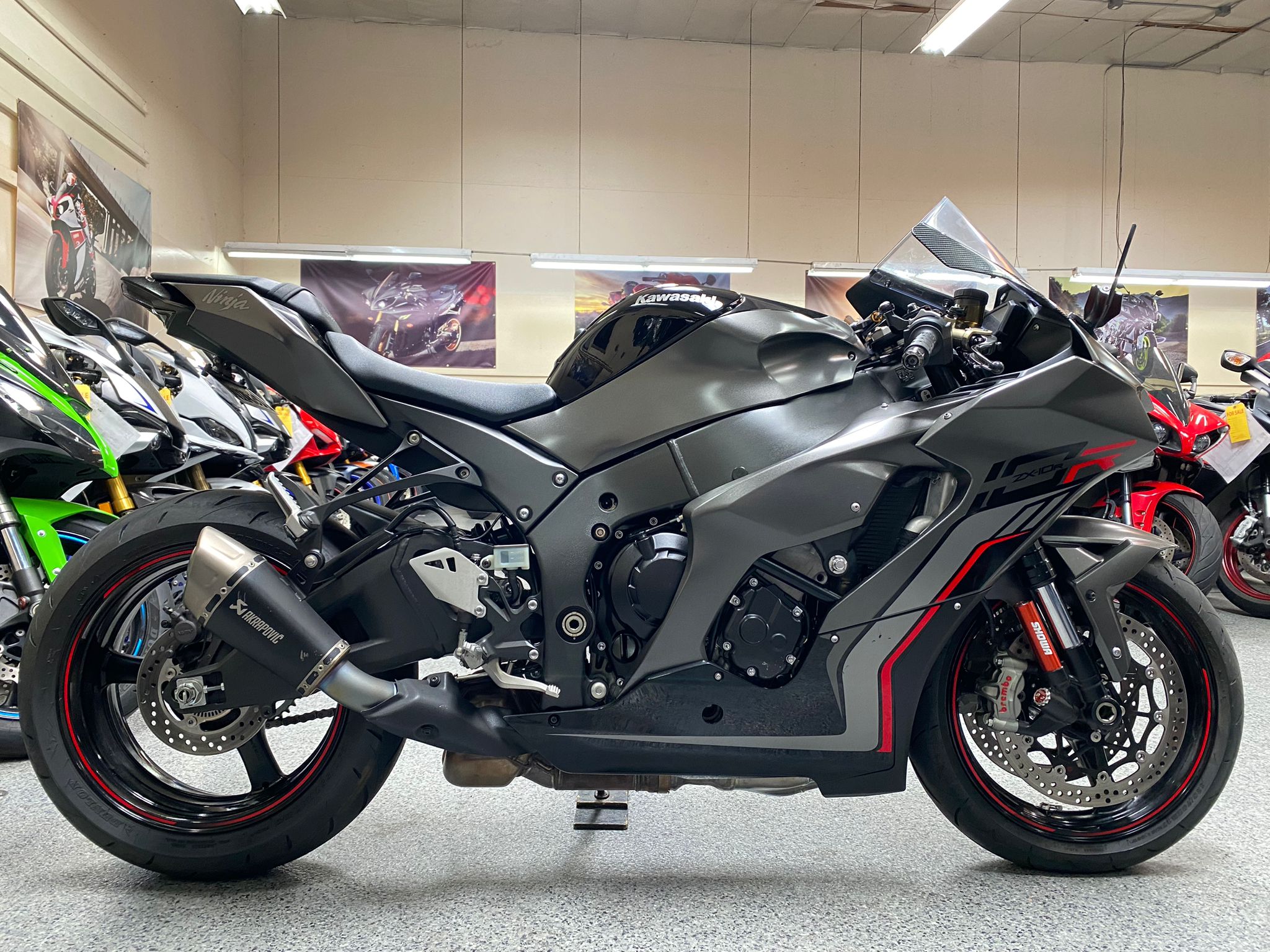 2022 Kawasaki Ninja ZX10R - AK Motors