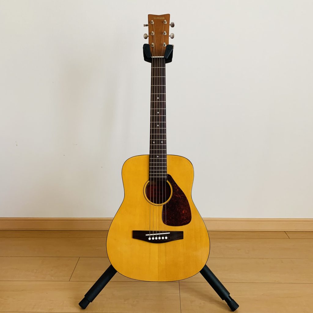 YAMAHA FG-Junior(JR1)ミニギターをレビュー【赤ラベルの評価