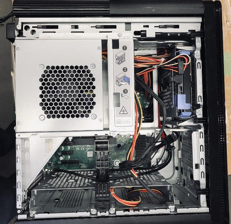 DELL XPS 8930(Core i7-8700 3.2GHz/16GB/SSD 512GB+HDD 2TB/DVDマルチ