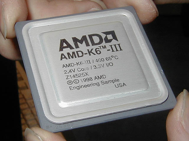 K6-IIIを搭載したPCのデモがスタート、CPUの単体販売なし