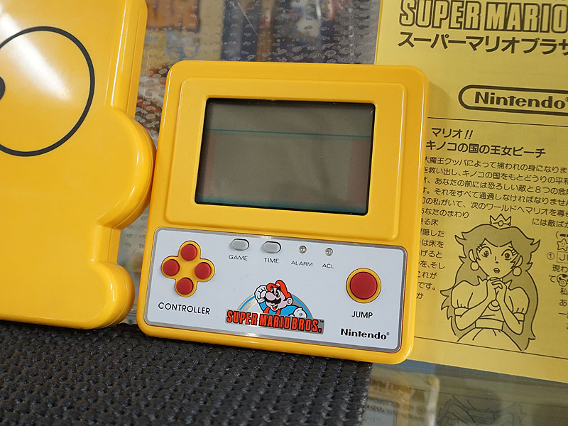 超レアなゲーム＆ウオッチ「スーパーマリオブラザーズ」が店頭展示中