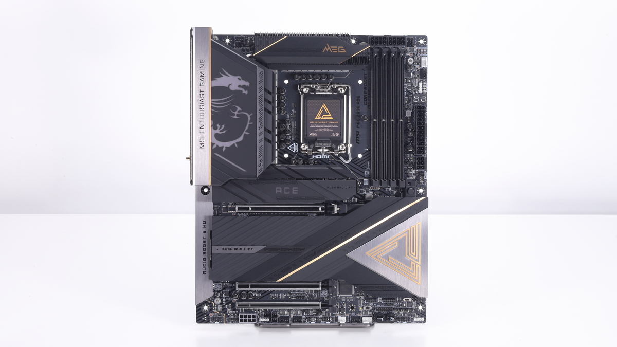 CUDIMMの超高クロックメモリもイケる！MSIの上級マザー「MEG Z890 ACE