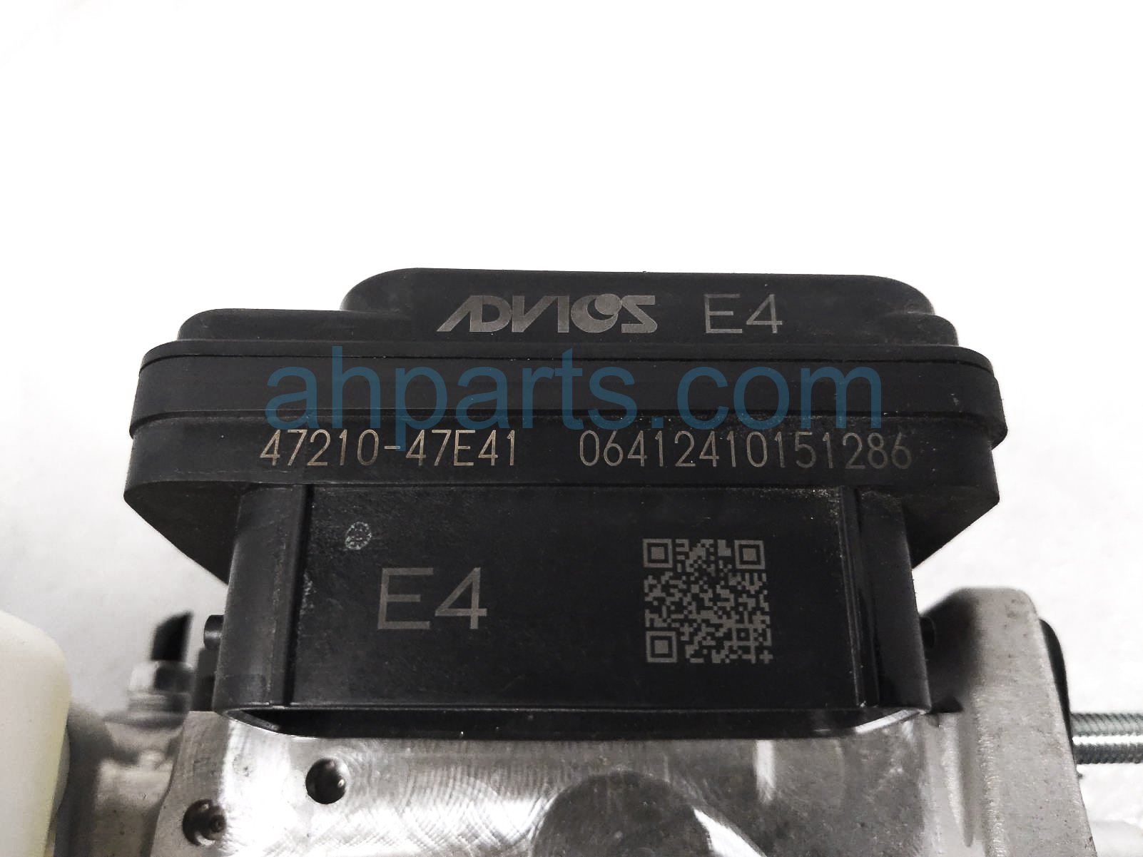 Sold 2024 Toyota Prius Power Booster Brake Master Cylinder W