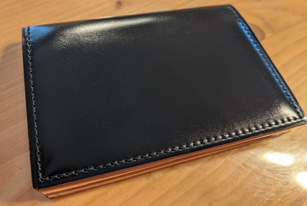 買ってよかったコードバン(GANZO)の名刺入れ。オンライン時代に突入し