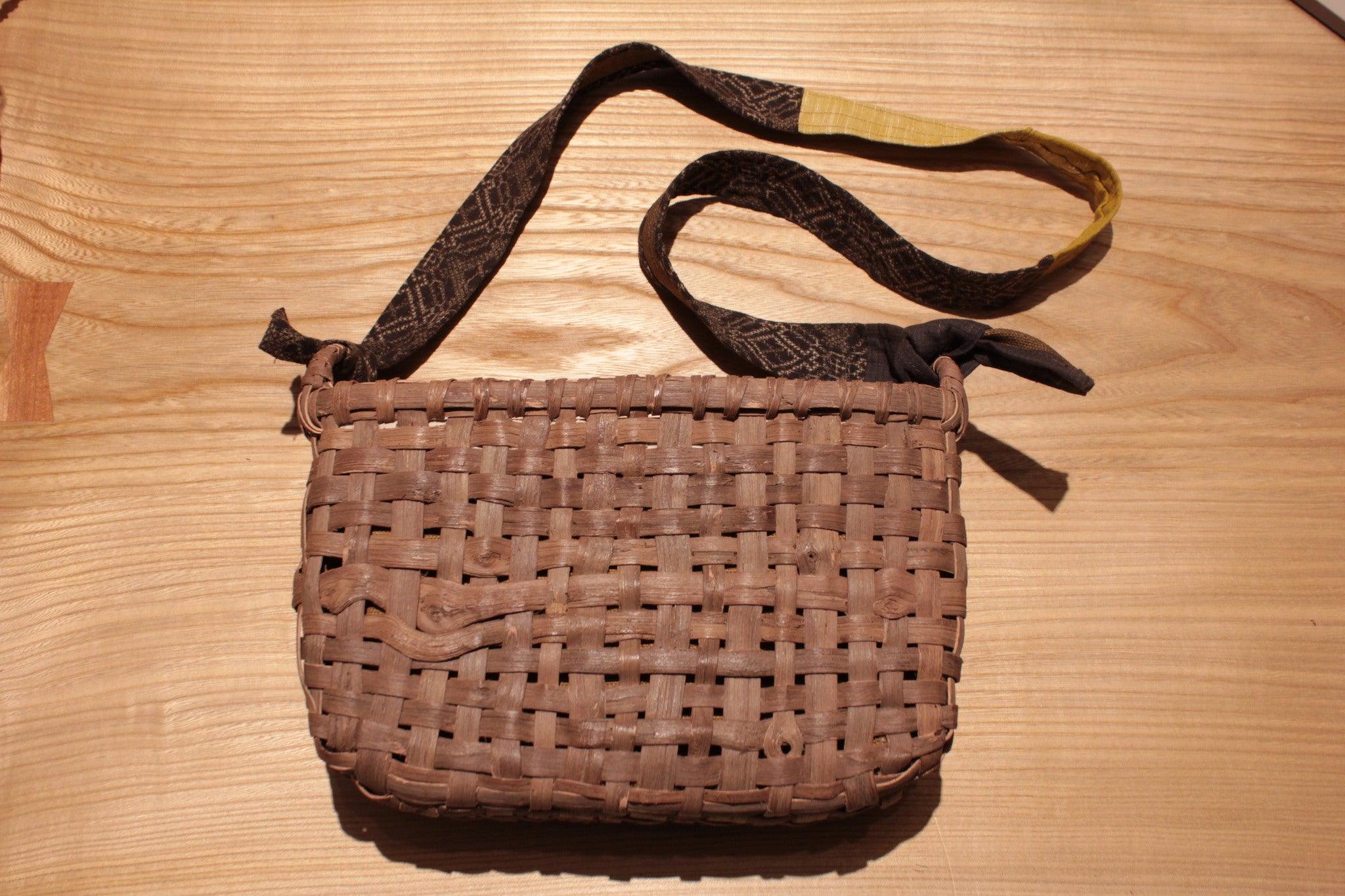 山葡萄ポシェット M-YA-007 – AIZU361