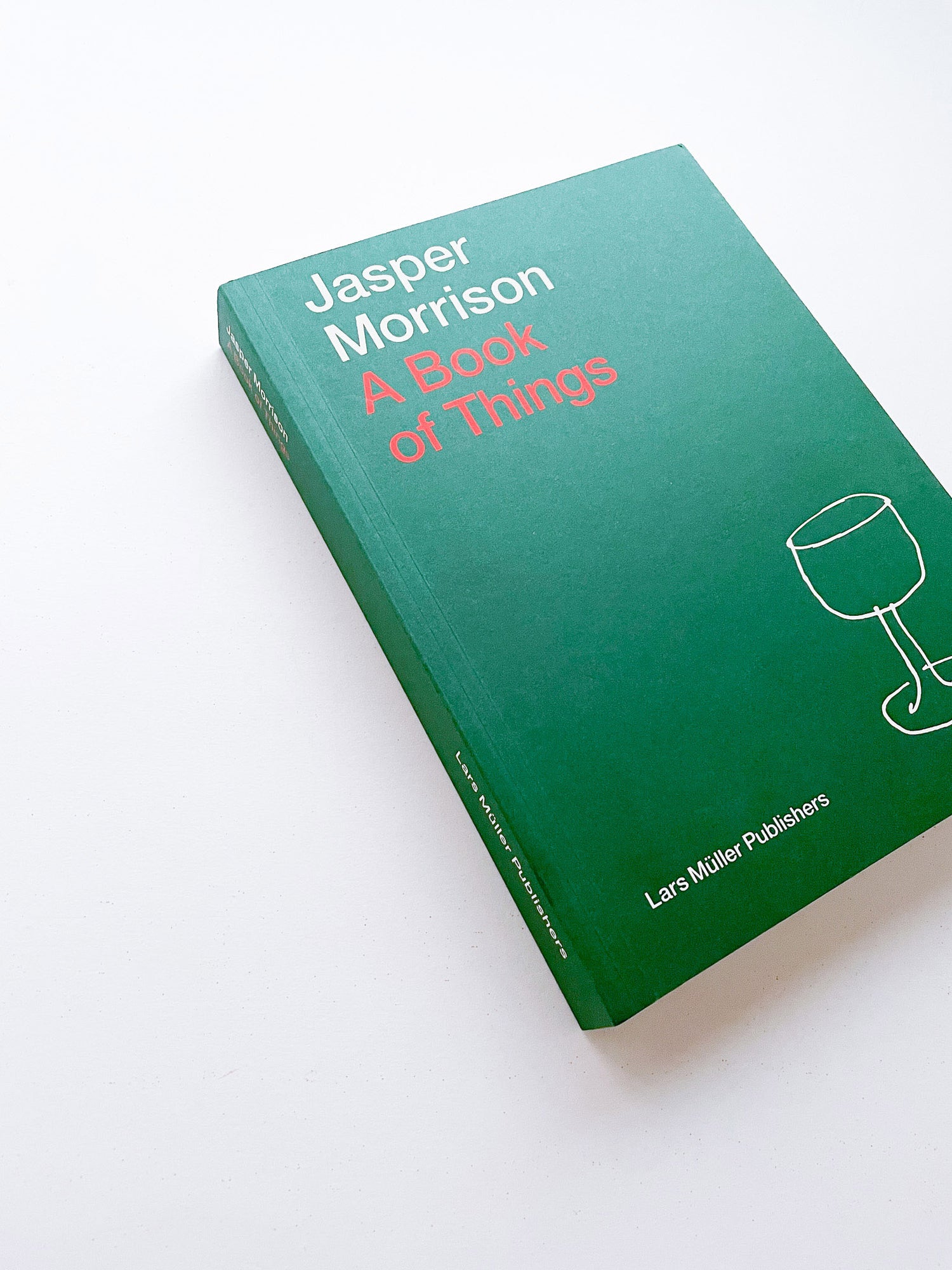 A BOOK OF THINGS / Jasper Morrison - 本 屋 青 旗 Ao-Hata Bookstore