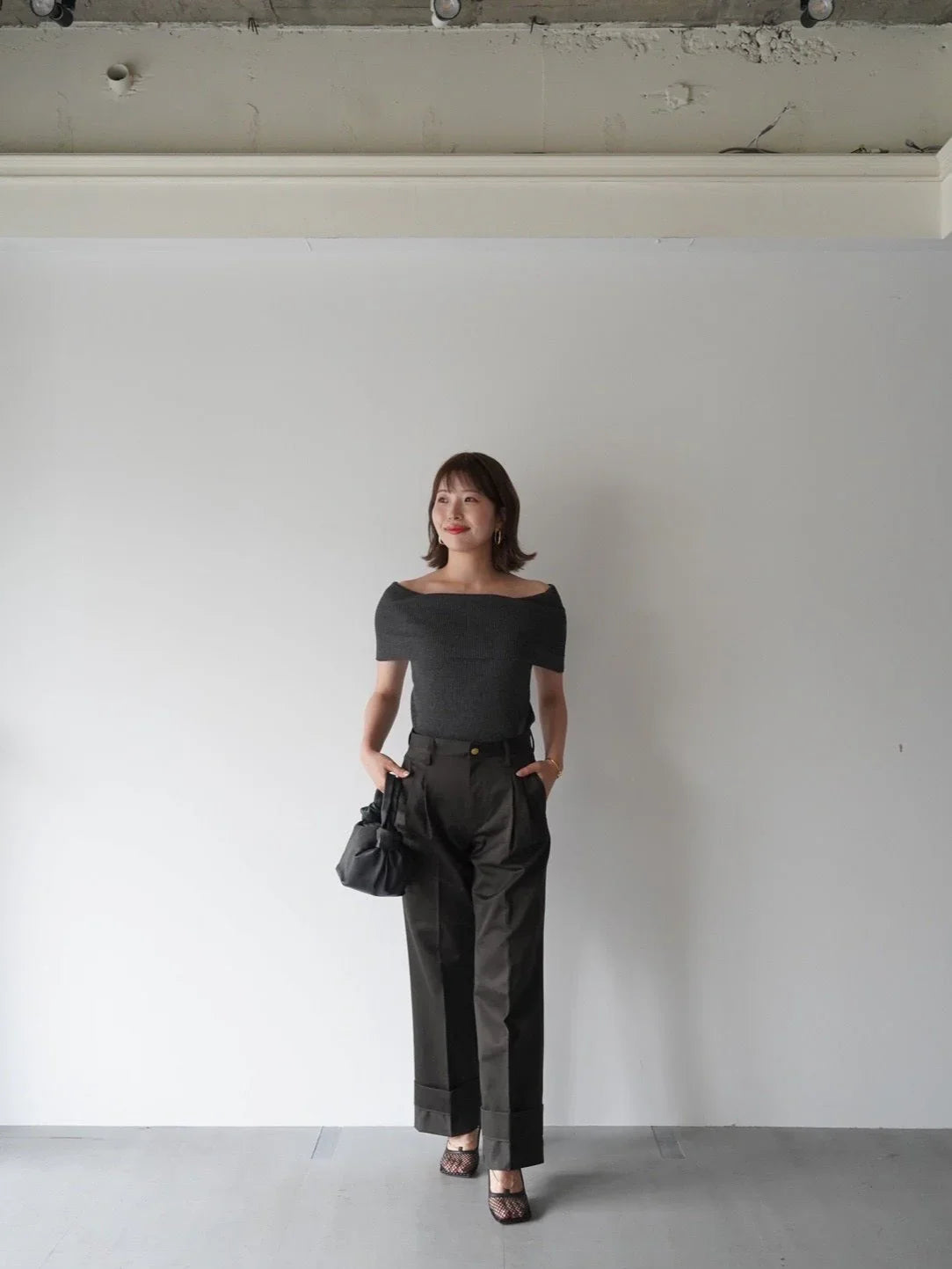 Pantalon chino 【a】ダークエスプレッソカーキ – aLORS online store