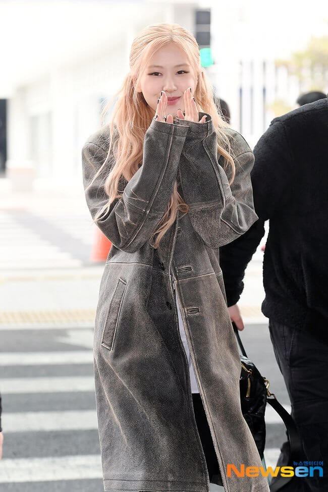 Blackpink Rose Oversized Leather Coat Women - Kpop Airport Fashion