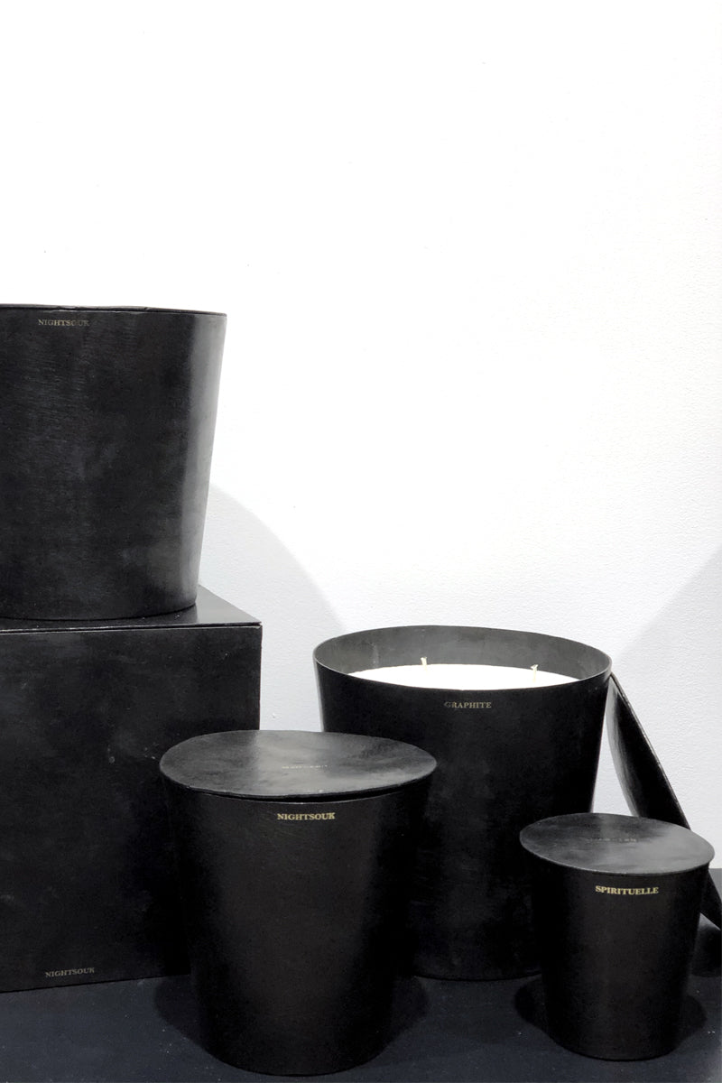 Mad et Len | Shop Online | Bougie Vestimentale 3.5kg | Terre Noire