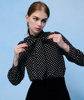 LOULOU WILLOUGHBY】◇デシンドットフリルボウタイブラウス