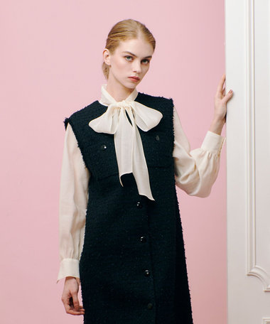 LOULOU WILLOUGHBY】シルキーシボリボンブラウス|allureville OFFICIAL