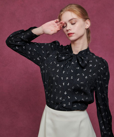 LOULOU WILLOUGHBY】KEYジャガードボウタイブラウス|allureville