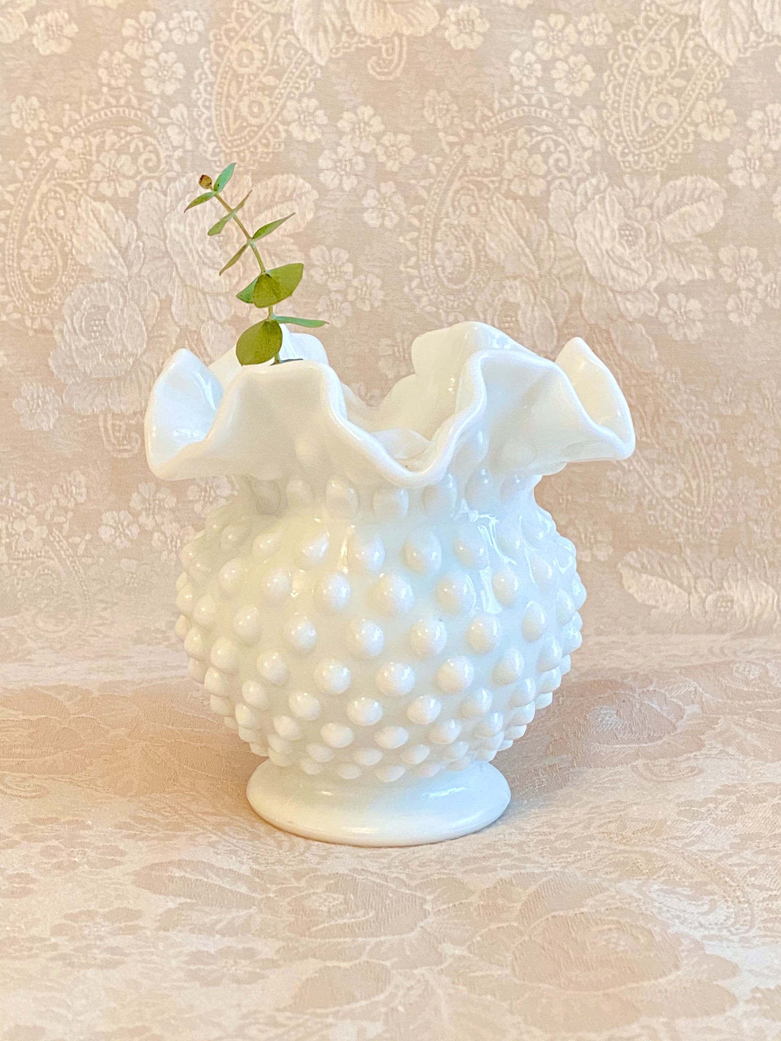 フェントン製 ホブネイル ミルクガラス 花瓶S – Allen Antiques アレン