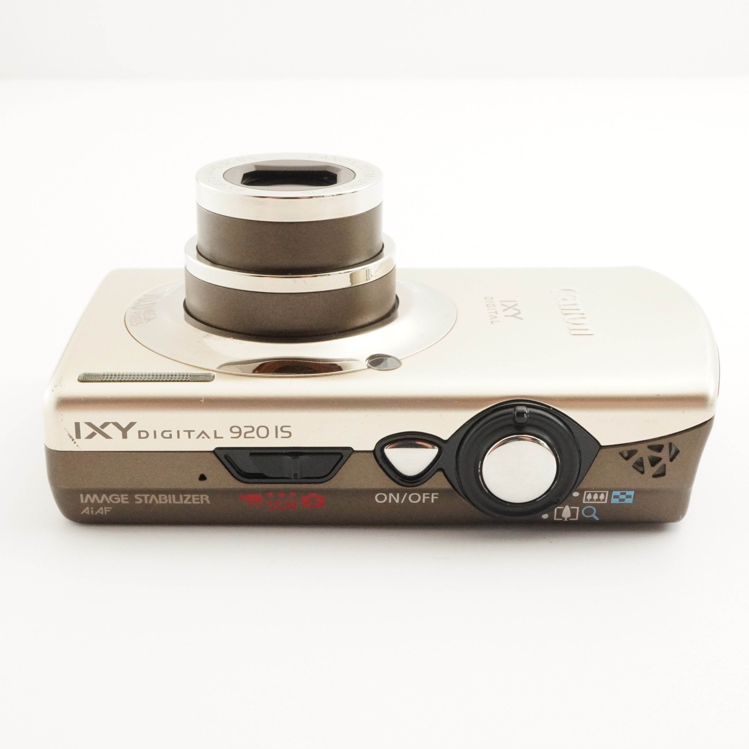 Canon IXY DIGITAL 920 IS Gold With 4GB SDHC Card Digital Camera