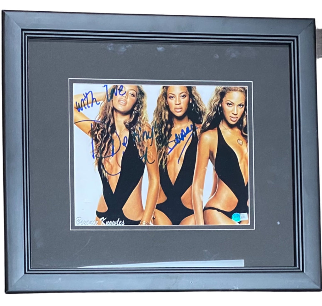 Beyoncé Knowles Framed Photo With Facsimile Signature – All In