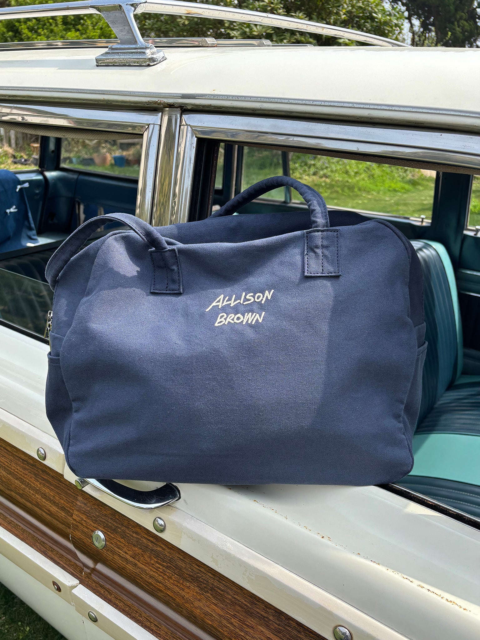 Holiday Canvas Bag – ALLISON BROWN