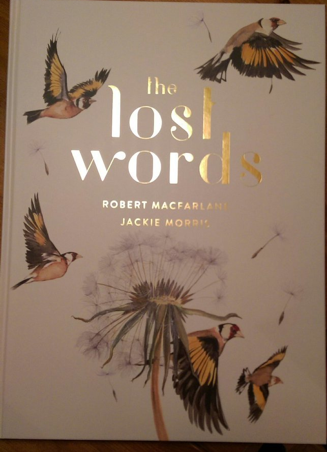 The Lost Words – A Review and an Evening with Robert Macfarlane