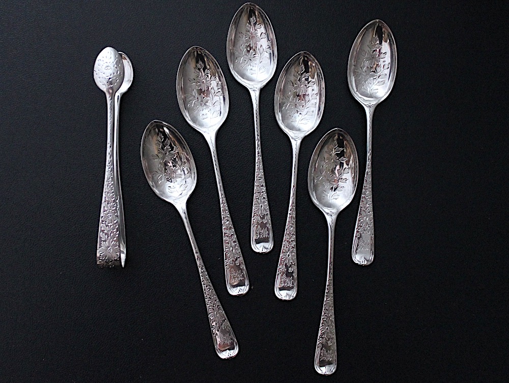 Sold：純銀ティースプーンとトングのセット花柄 | アリスアンティーク