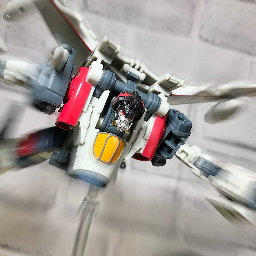 トランスフォーマースタジオシリーズ SS-57 ブリッツウィング レビュー