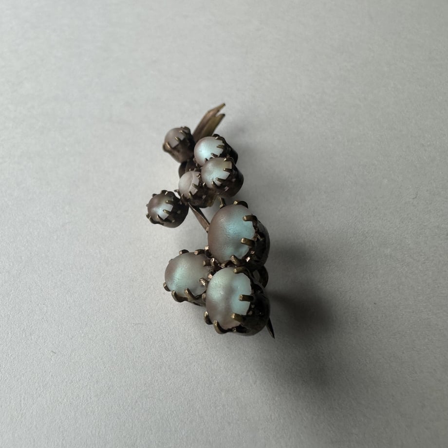 アンティークサフィレット フラワー ブローチアンティークアクセサリー