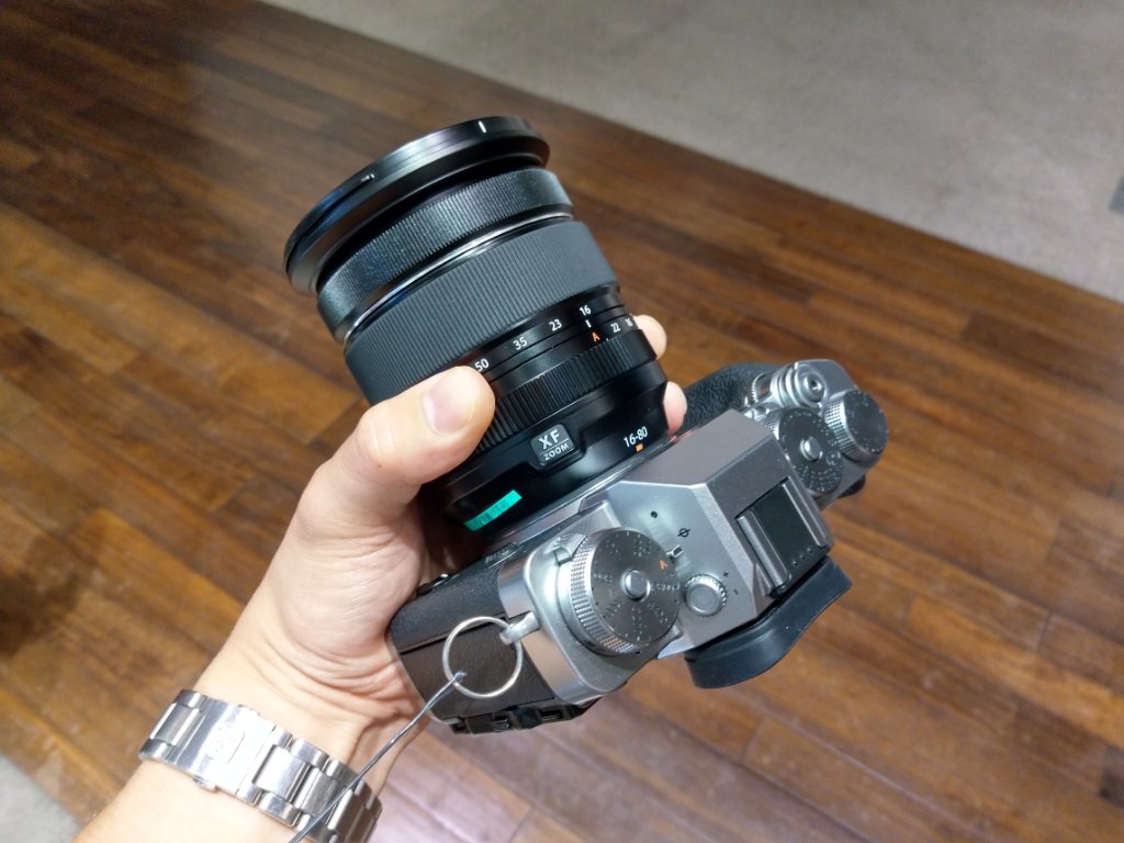 XF16-80mmF4 R OIS WRハンズオンレビュー | XF18-135mmF3.5-5.6との