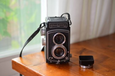 ついにローライの二眼レフを買った｜ROLLEICORDⅢ Xenar75mm F3.5を