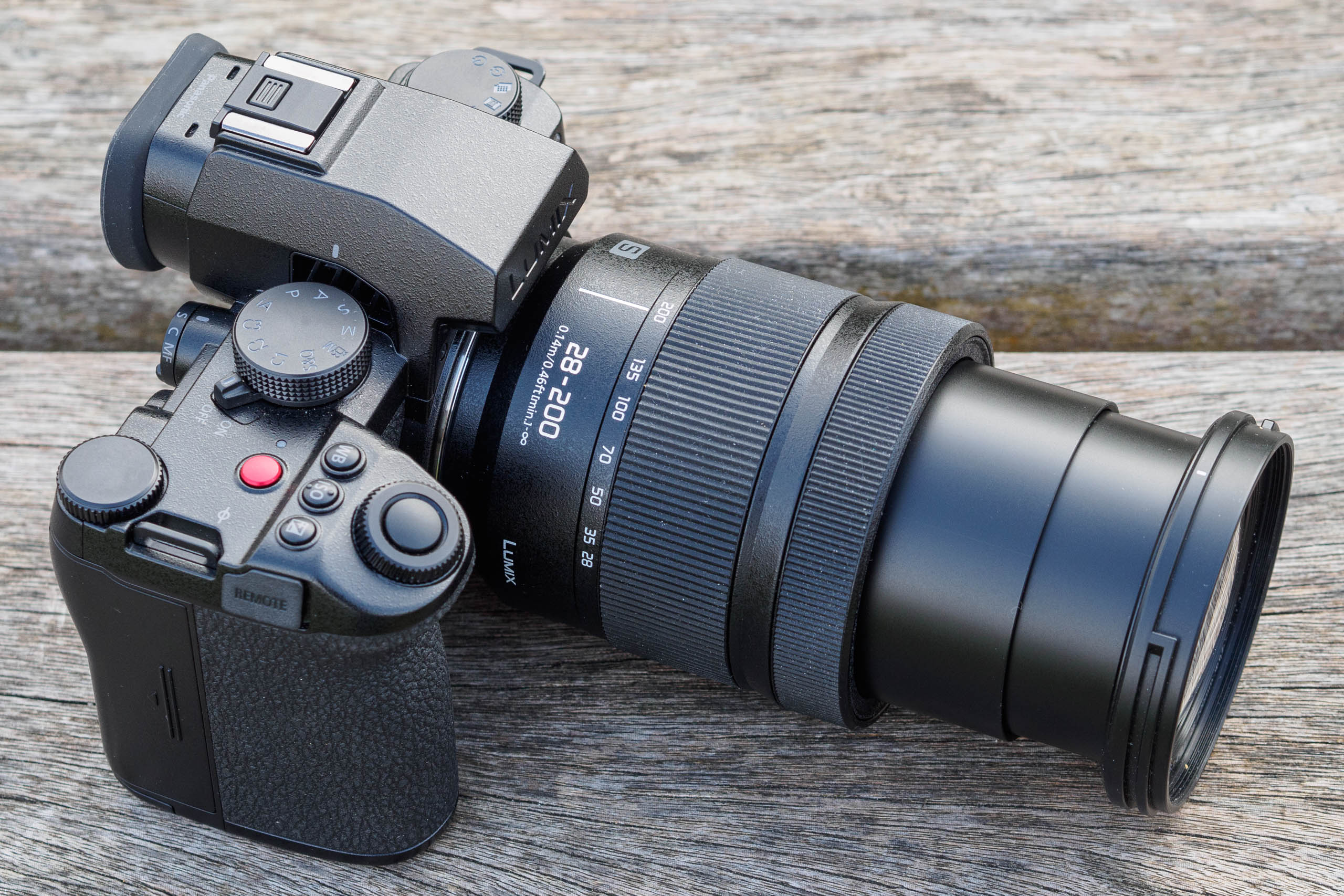 Panasonic Lumix S 28-200mm F4-7.1 Macro OIS review | Amateur