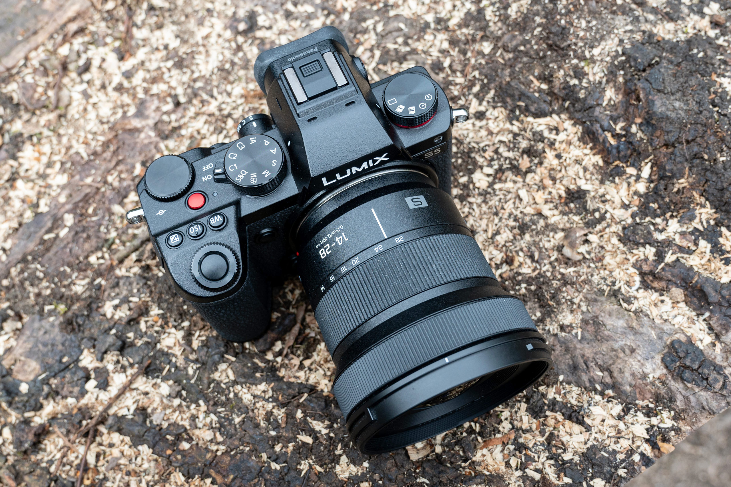Panasonic Lumix S 14-28mm F4-5.6 Macro Review | Amateur Photographer